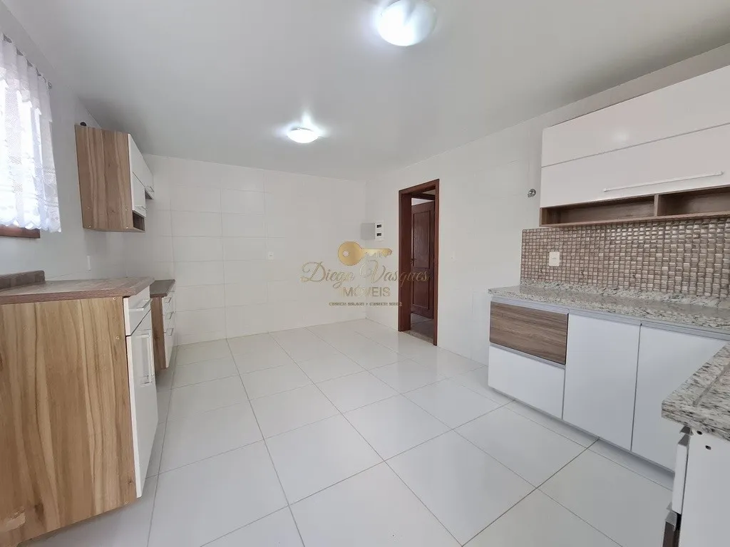 Imagem Casa em Condomínio para Venda em Teresópolis / RJ no bairro Albuquerque