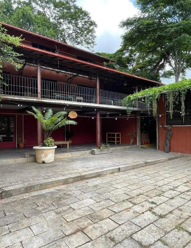 Imagem Prédio Comercial para Venda em Petrópolis / RJ no bairro Itaipava