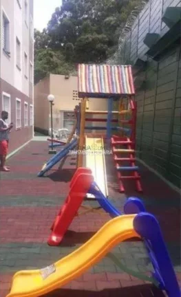 Imagem Apartamento com 3 Quartos e 1 banheiro à Venda, 54m² por R$ 265.000
