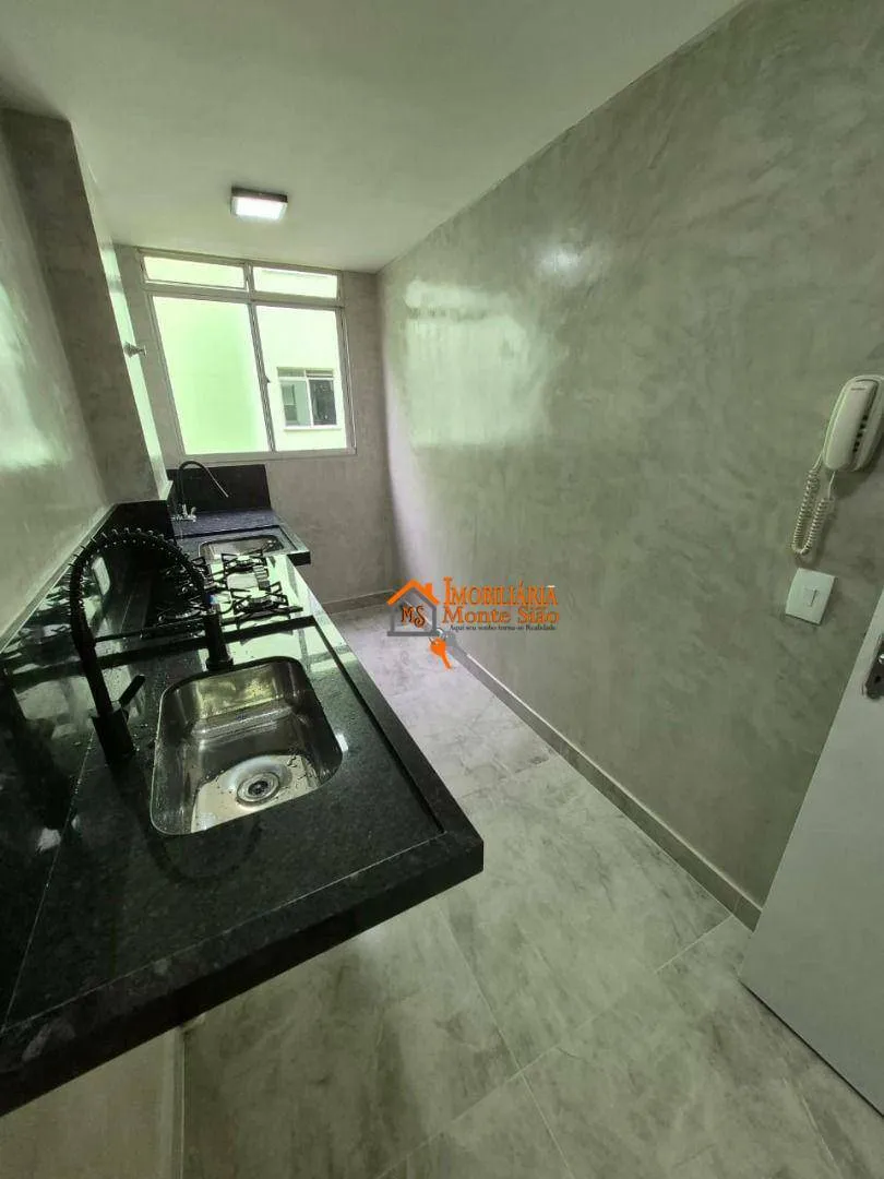 Imagem Apartamento com 2 dormitórios à venda, 44 m² por R$ 260.000,00 - Cidade Parque Brasília - Guarulhos/SP
