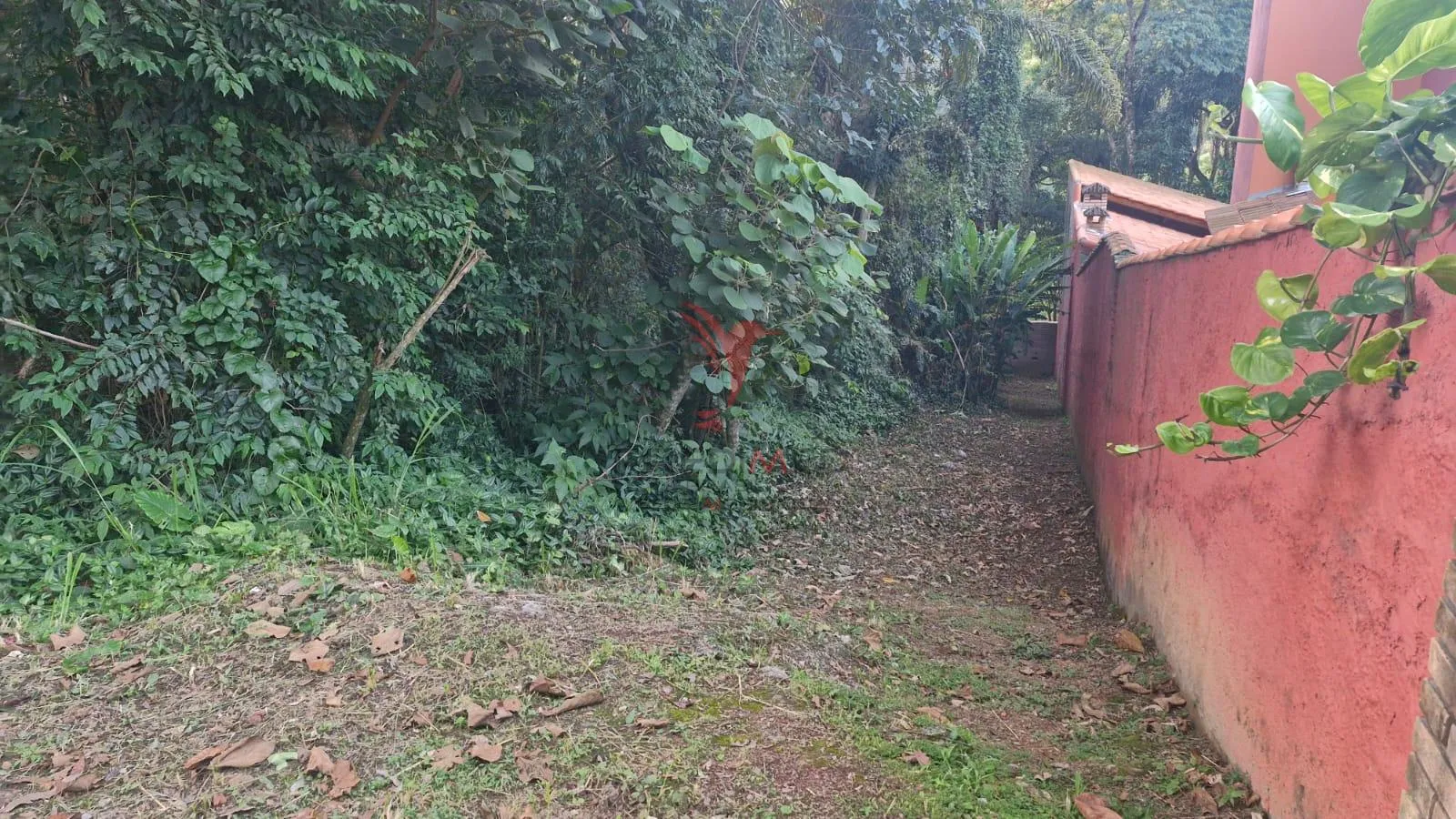 Imagem Terreno plano a venda com 510 metros em Barueri/SP, dentro de con dominio fechado