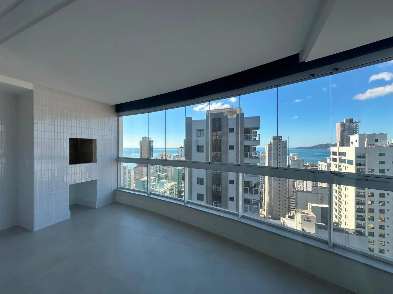 Imagem Apartamento à venda com 128.5m2 por R$ 2.390.000,00