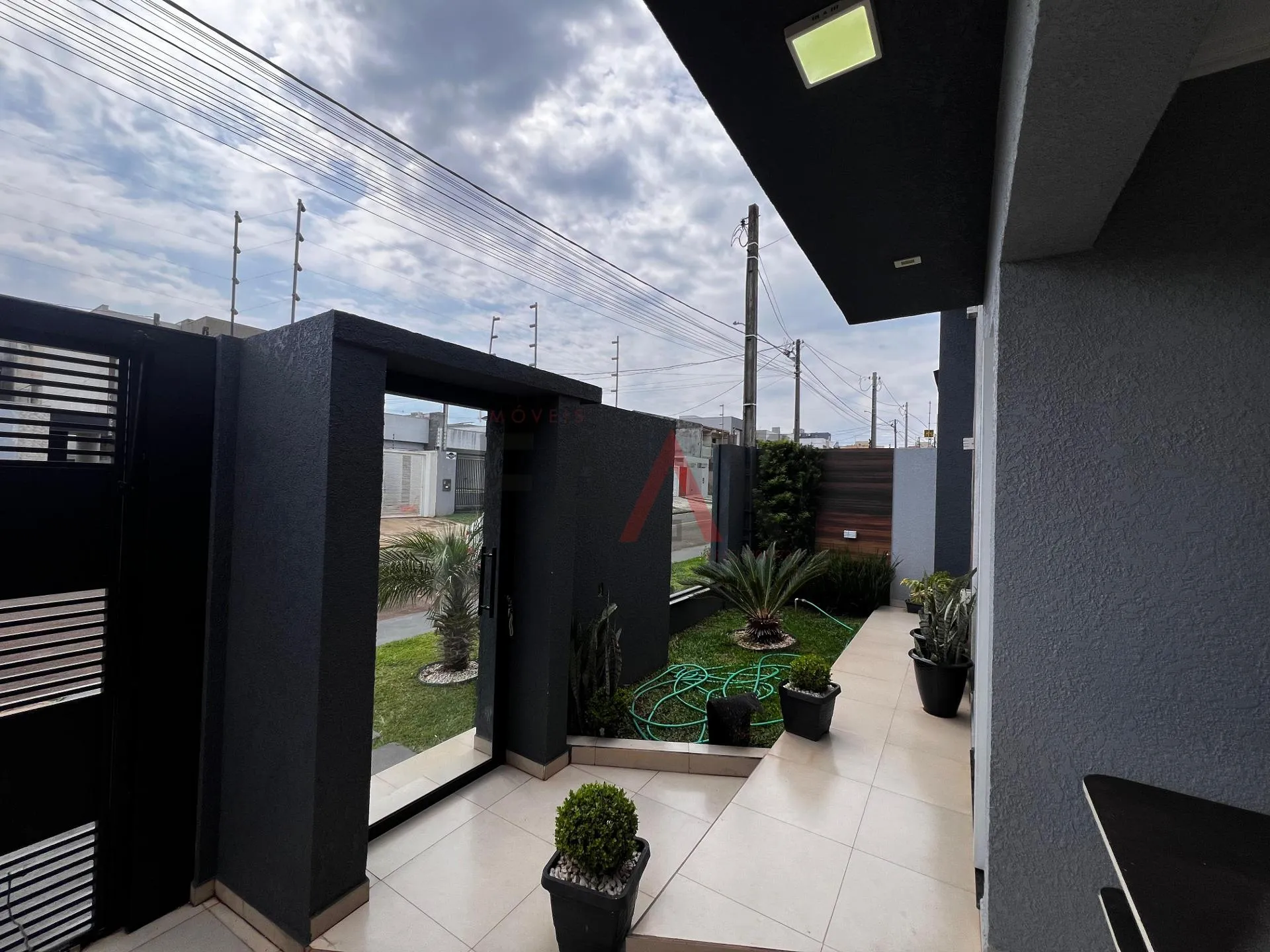 Imagem Excelente Casa de Alto Padrão no Bairro Vila Romana, com 4 Quartos sendo 1 suíte