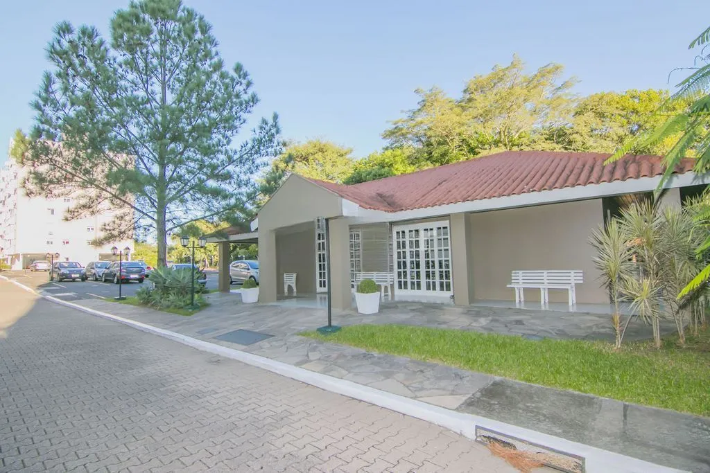 Imagem Apartamento 3 dorms à venda Rua Xavier da Cunha, Nonoai - Porto Alegre