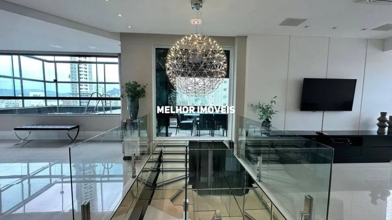 Imagem Cobertura duplex com piscina privativa e vista para o mar no Edifício Grand Royale