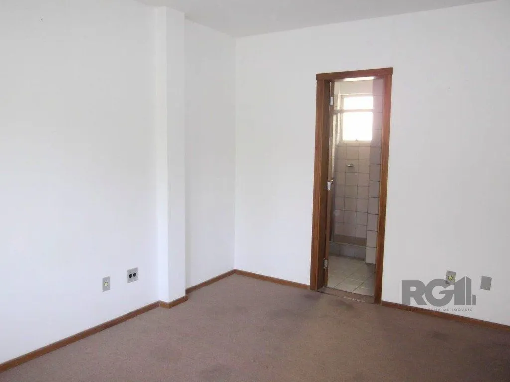 Imagem Apartamento 2 dormitórios, 1 suíte, 1 vaga - 90m² de área privativa no Bairro Mont Serrat