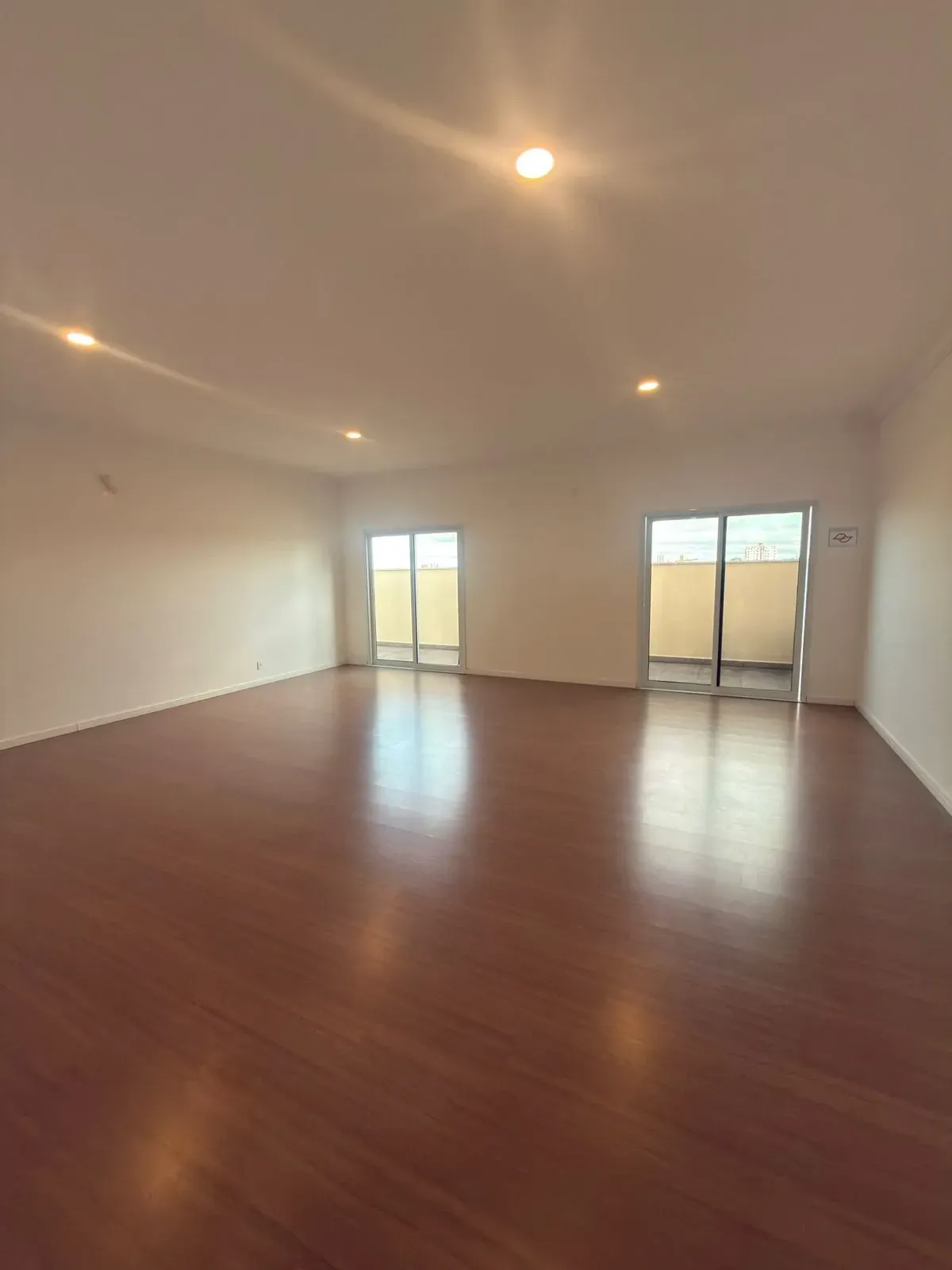Imagem Apartamento com 3 Quartos à Venda, 96 m² em Vila Augusta - Sorocaba
