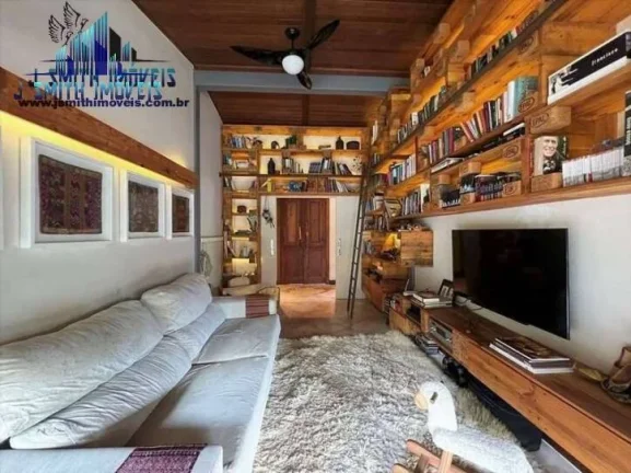 Imagem Casa LINDA TÉRREA! Impecável. Elementos rústicos! 3 suítes. Terreno 2.500m²