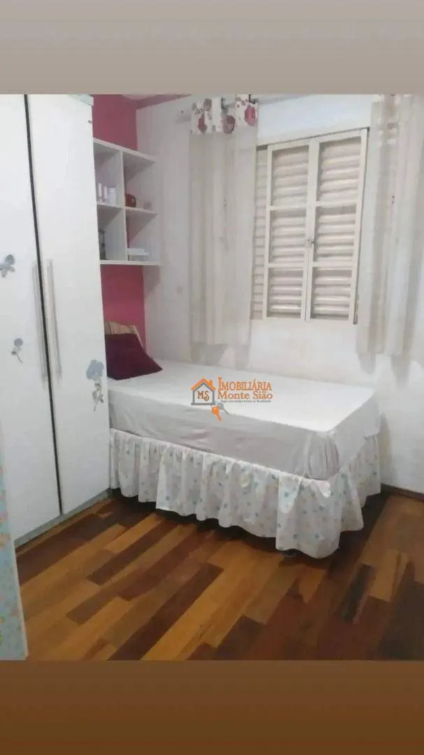 Imagem Sobrado com 2 dormitórios à venda, 67 m² por R$ 350.000,00 - Cidade Soberana - Guarulhos/SP