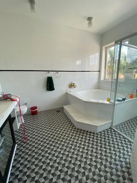 Imagem Casa Sobrado de 750m², Localizada no Alphaville Granja Viana - Chácara São João, Carapicuíba - SP!