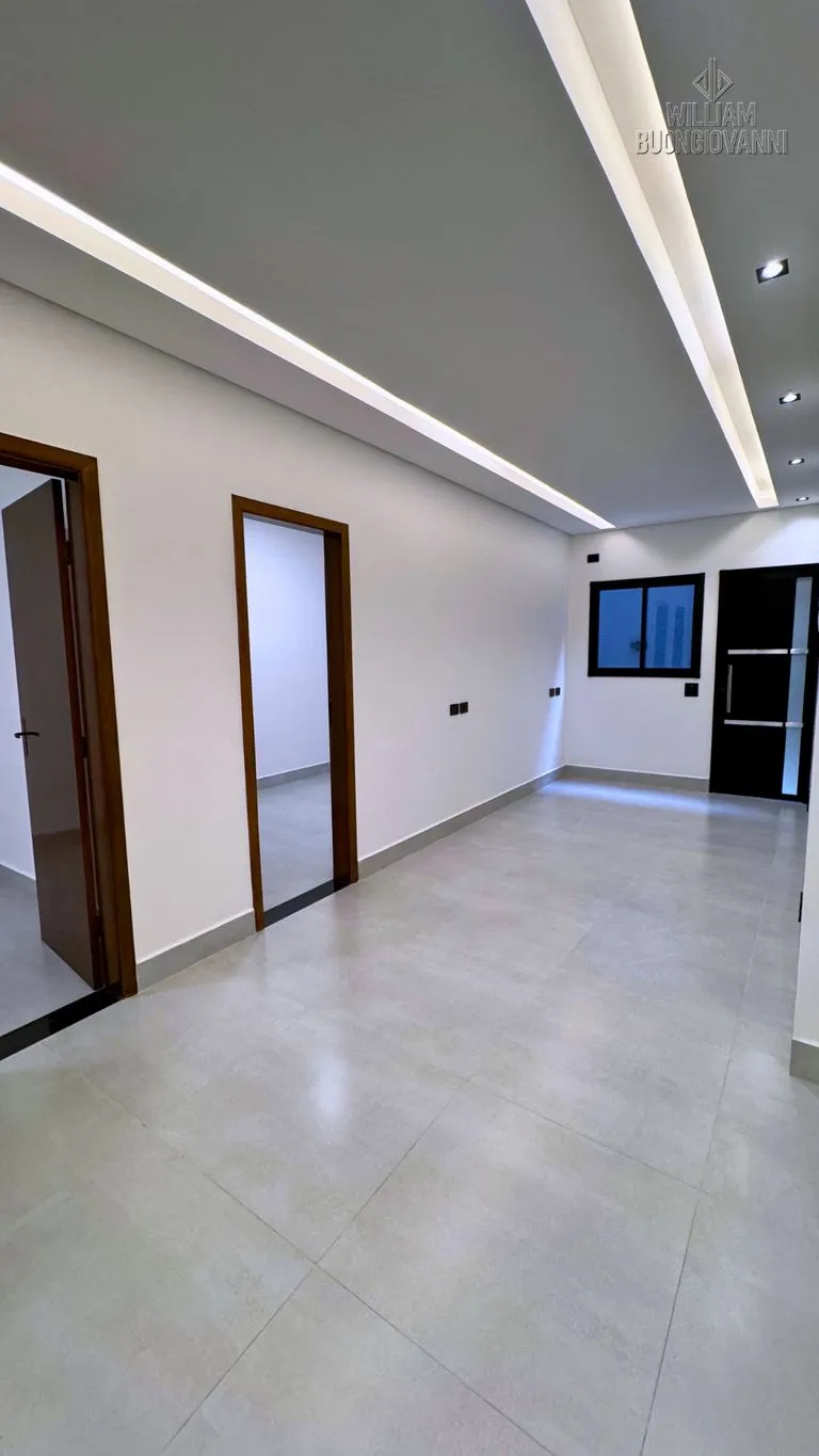 Imagem Casa Térrea 2 Dormitórios com Quintal - 57m²