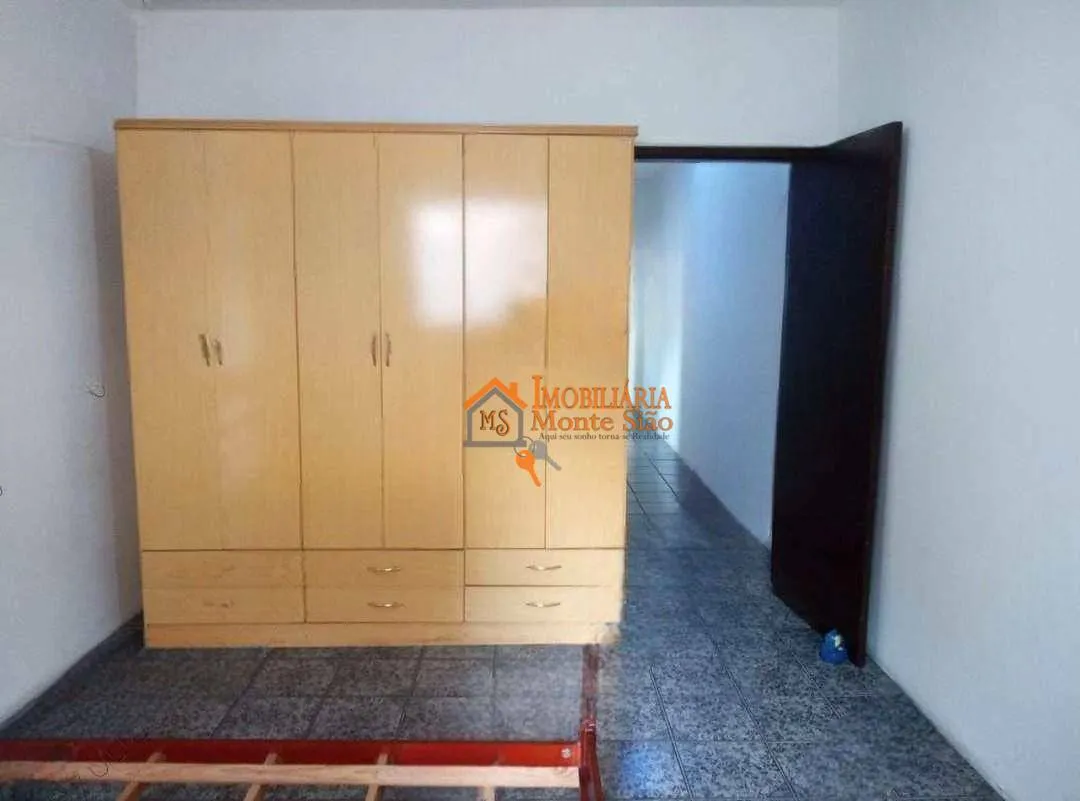 Imagem Sobrado com 3 dormitórios à venda, 195 m² por R$ 450.000,00 - Jardim Cumbica - Guarulhos/SP