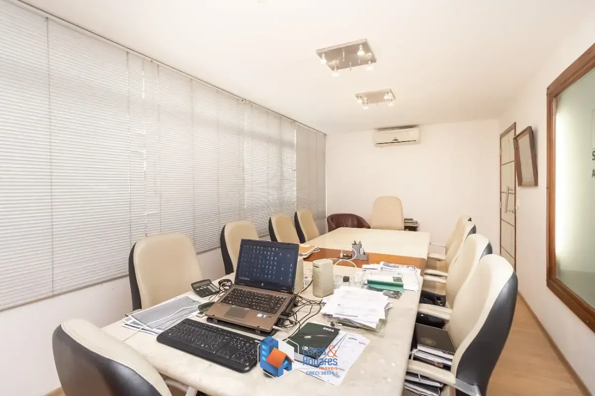 Imagem Conjunto comercial para venda em Consolação, 202m²