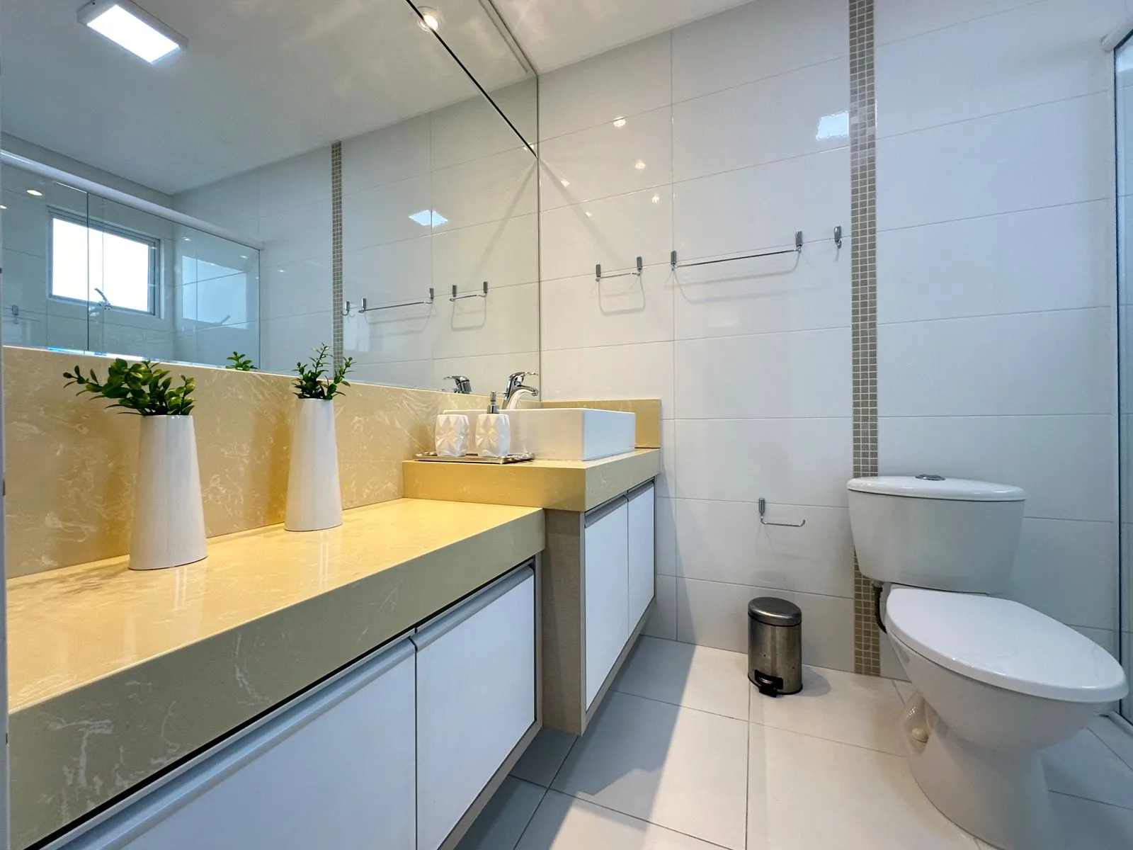 Imagem Apartamento à venda com 120m2 por R$ 2.500.000,00