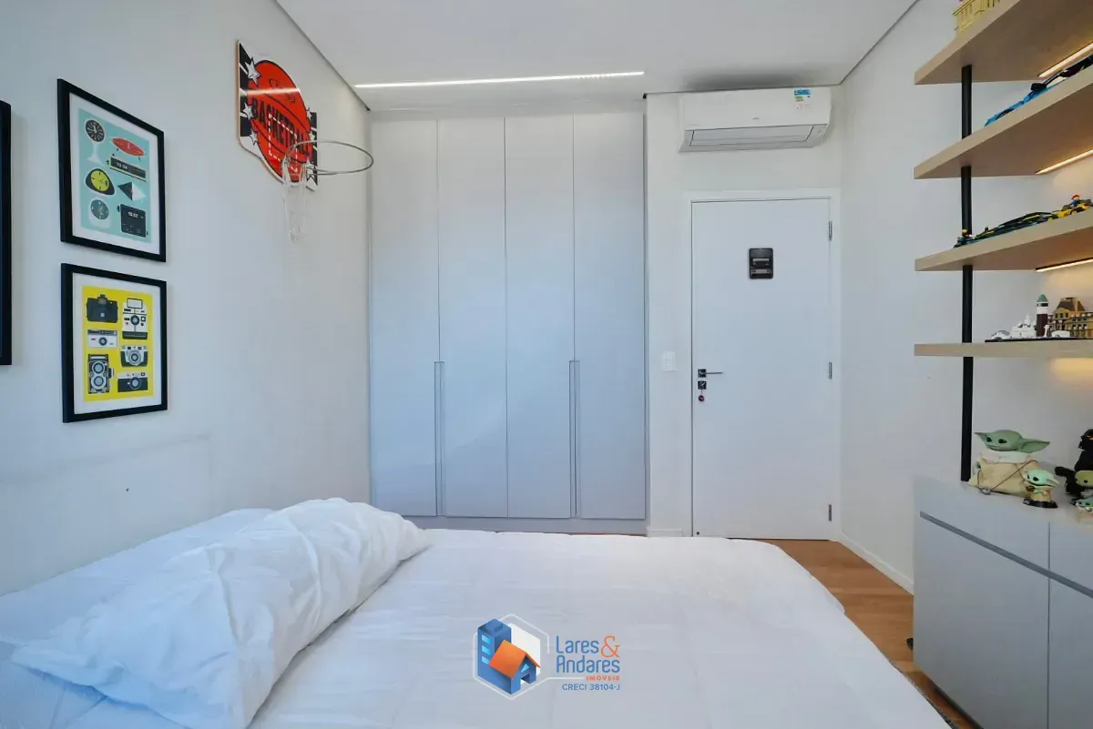 Imagem Apartamento para venda em Perdizes com 3 quartos, sendo 1 suíte, 197m²