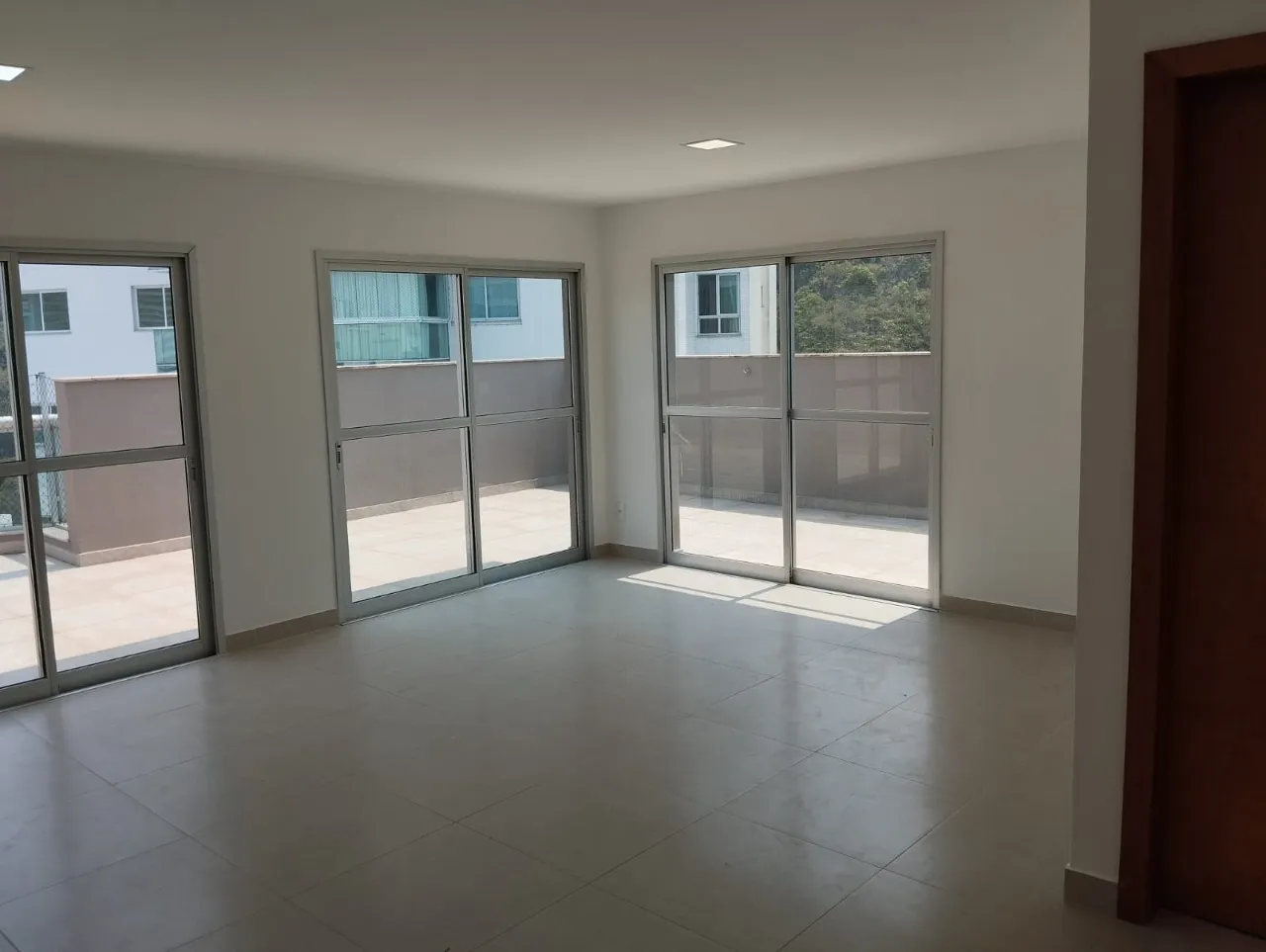 Imagem Apartamento Duplex com 2 quartos à venda em Vila Velha