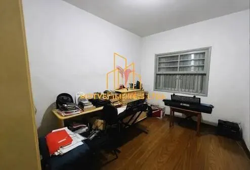 Imagem CA-26330 - CASA COM QUINTAL E EDÍCULA EM JACAREÍ - SP