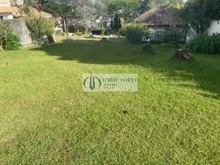 Imagem Excelente terreno na Aldeia da Serra com 466 m², pronto para construir.