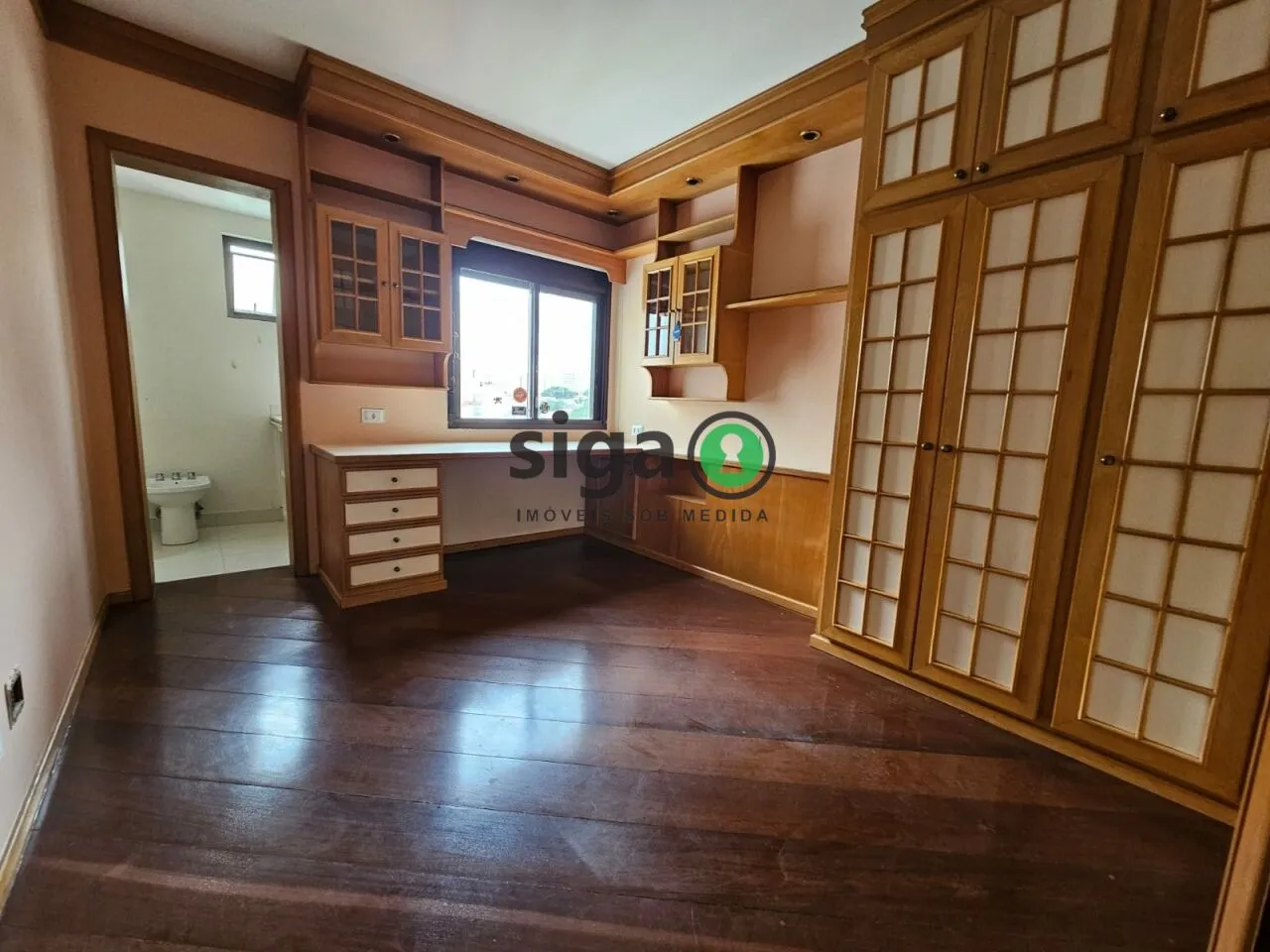 Imagem Duplex Exclusivo com 410 m², 5 Quartos, Piscina Privativa e 4 Vagas!