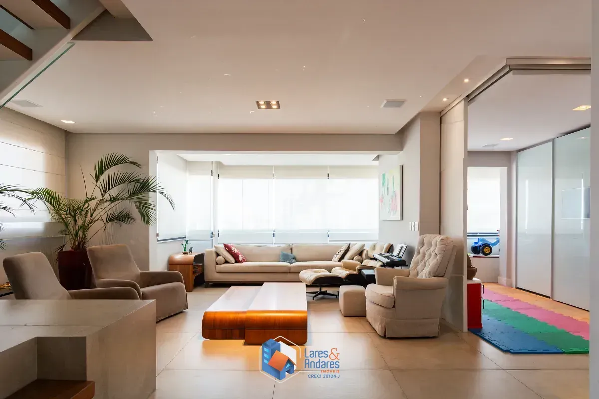 Foto do imóvel Cobertura para venda em Vila Mariana com 4 quartos, sendo 4 suítes, 280m² em Rua França Pinto