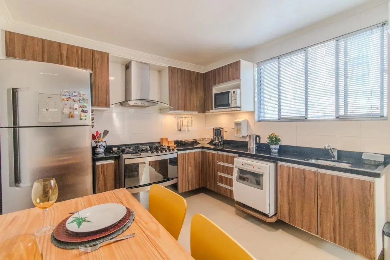 Imagem Casa de 3 dormitórios com 90m² à venda no Bairro Medianeira