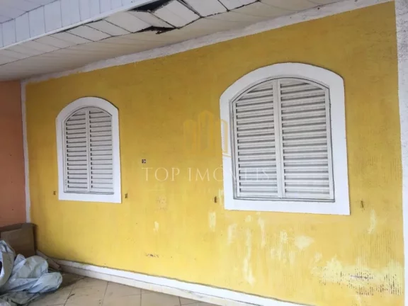 Imagem Casa Térrea com 3 Dormitórios e Garagem para 2 Carros – Oportunidade Imperdível!