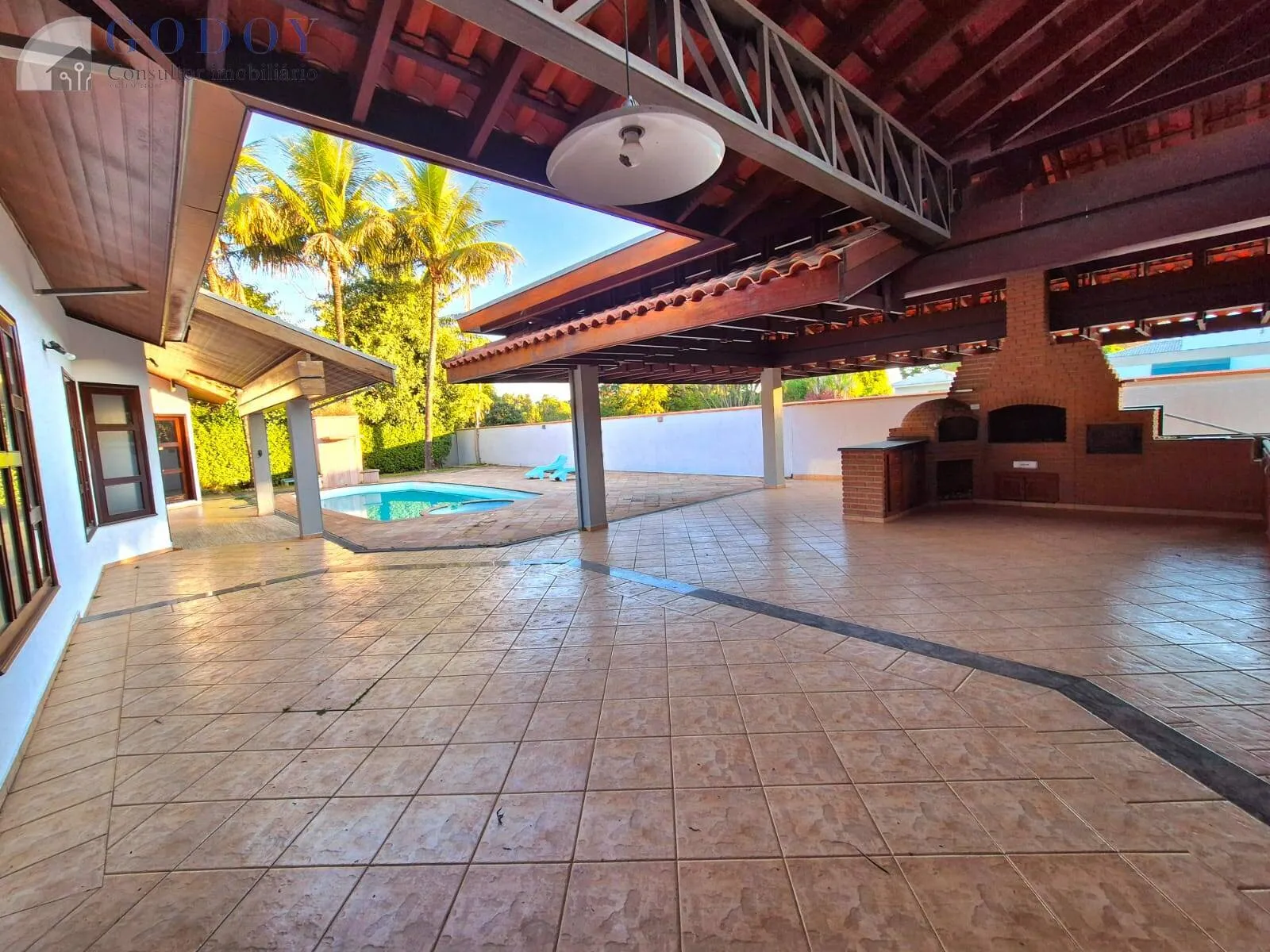 Imagem Casa Térrea de Alto Padrão no Condomínio Village Paineira