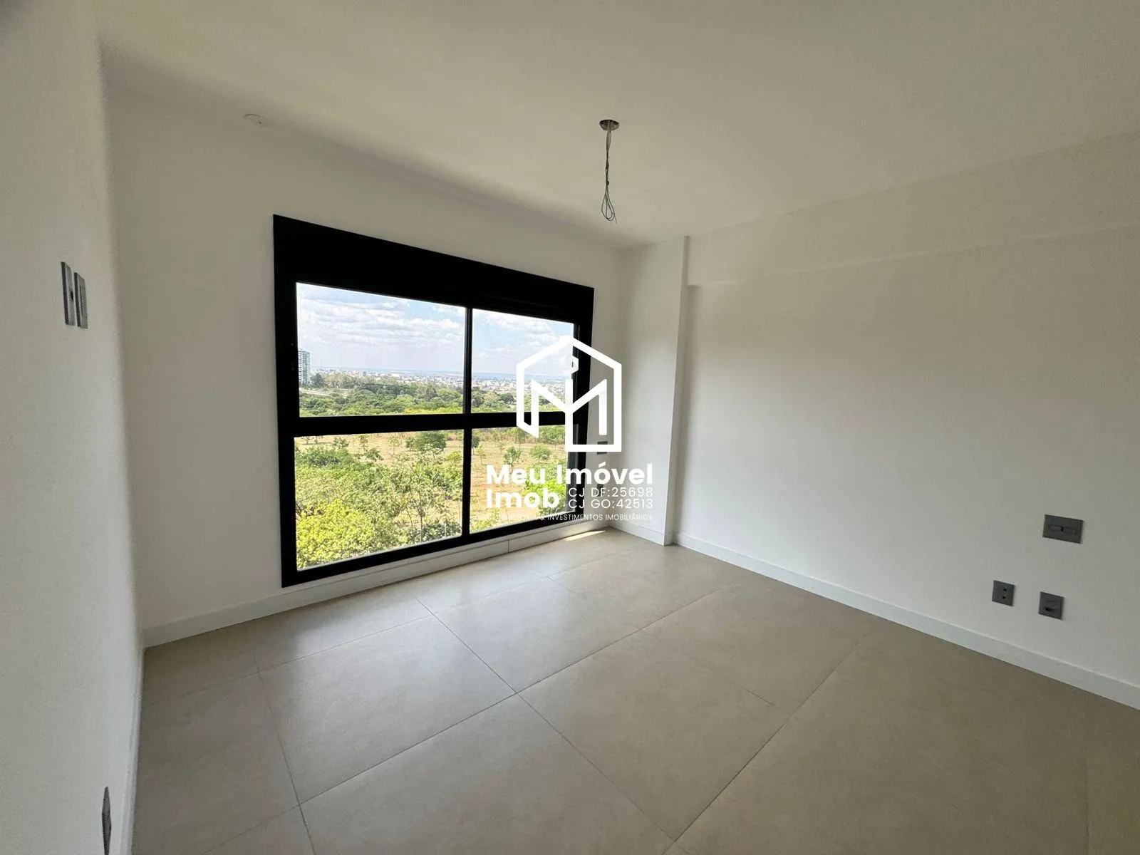 Imagem Apartamento 4 Quartos 4 Suítes 3 Vagas 175m² Novo AC FGTS