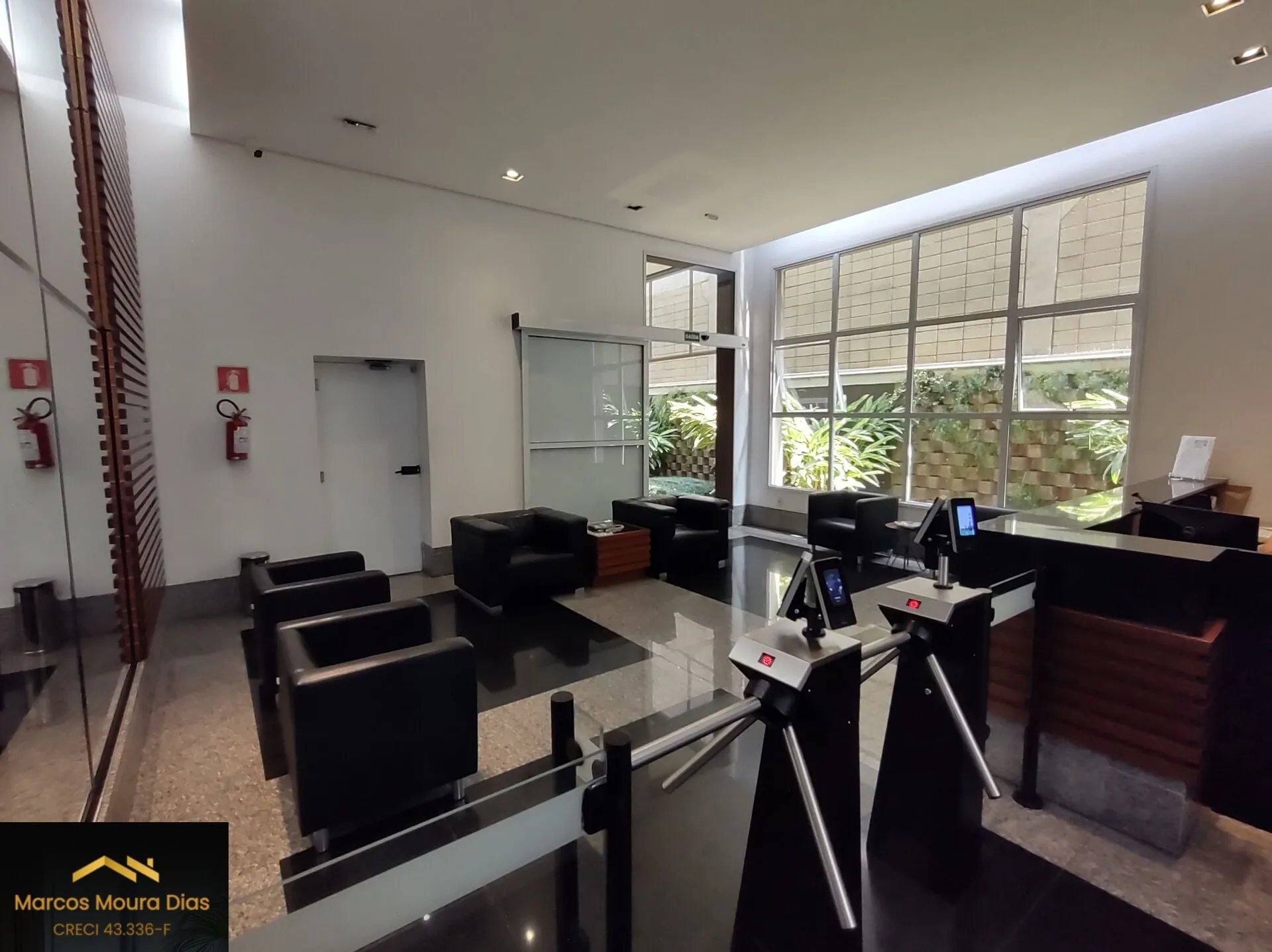 Imagem Conjunto mobiliado com ar condicionado à venda, 33 m², 2 banheiros e 1 Vaga de Garagem - Pompeia - São Paulo/SP