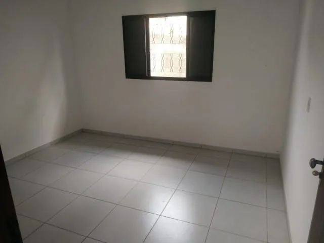 Imagem Casa à venda 3 Quartos, 3 Vagas, 450M², Chácara São Silvestre, Taubaté - SP