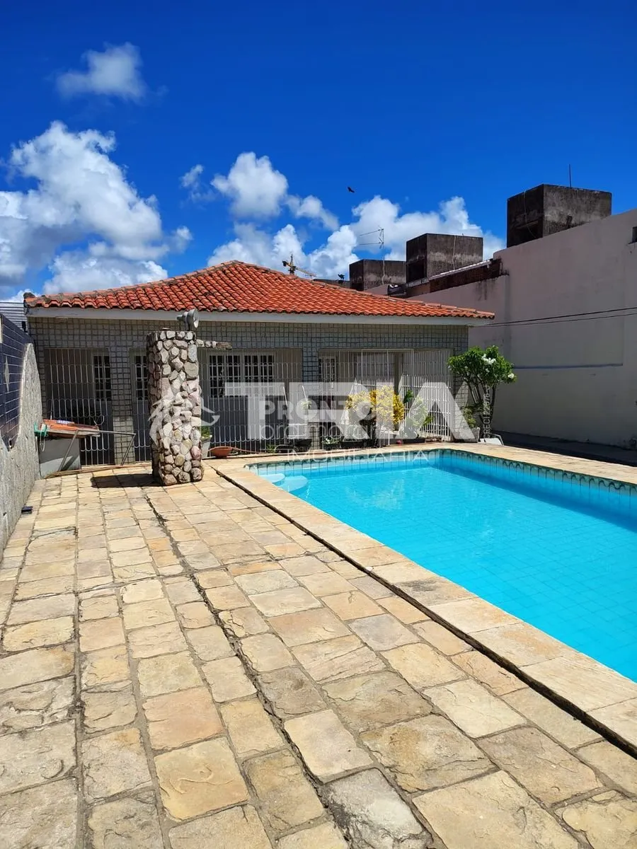 Foto do imóvel Casa de 4 quartos, 300m² no bairro Nossa Senhora do Ó, em Paulista em Nossa Senhora do Ó, Paulista - PE