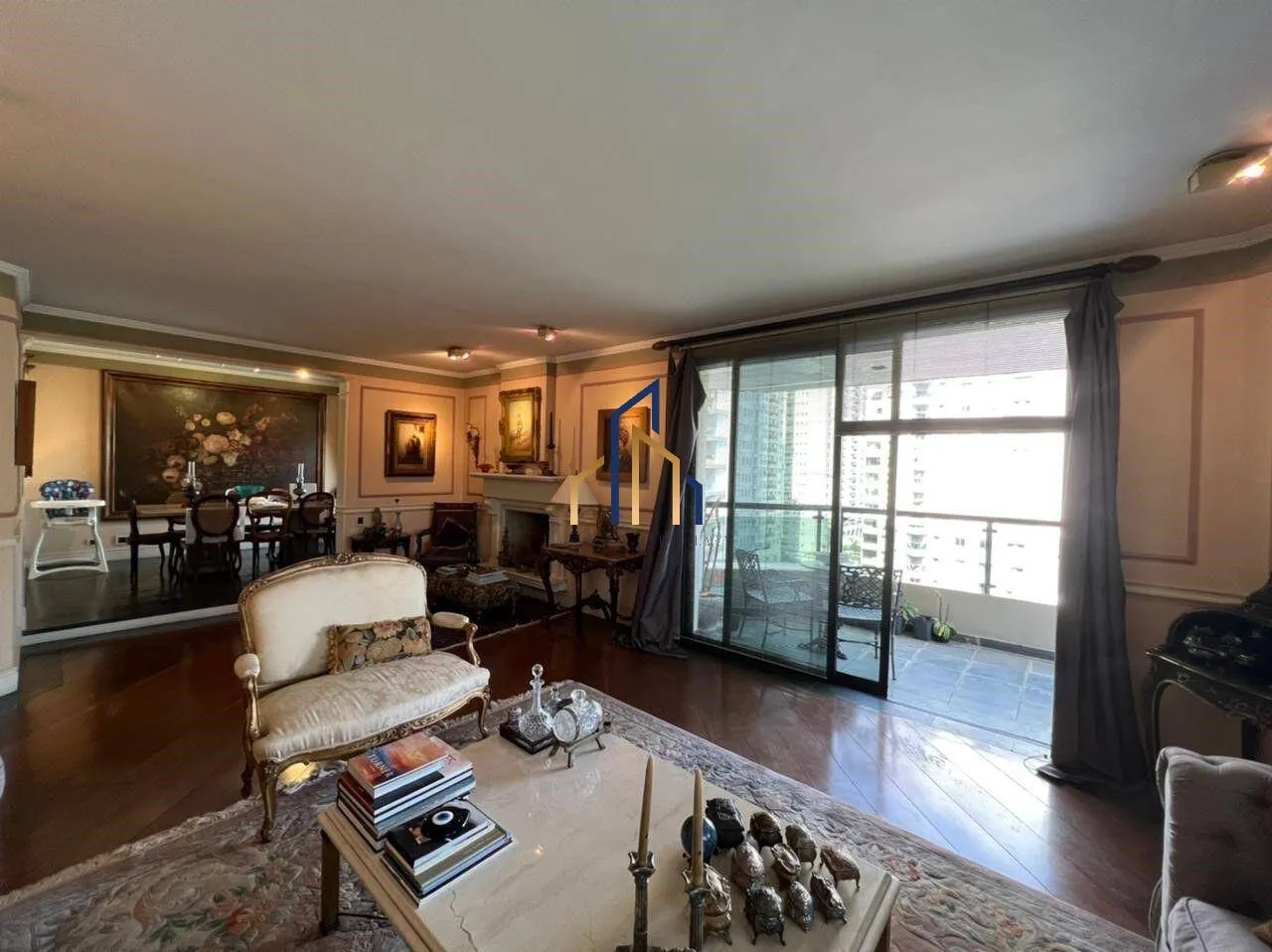 Imagem Apartamento para Venda em São Paulo / SP no bairro Itaim Bibi