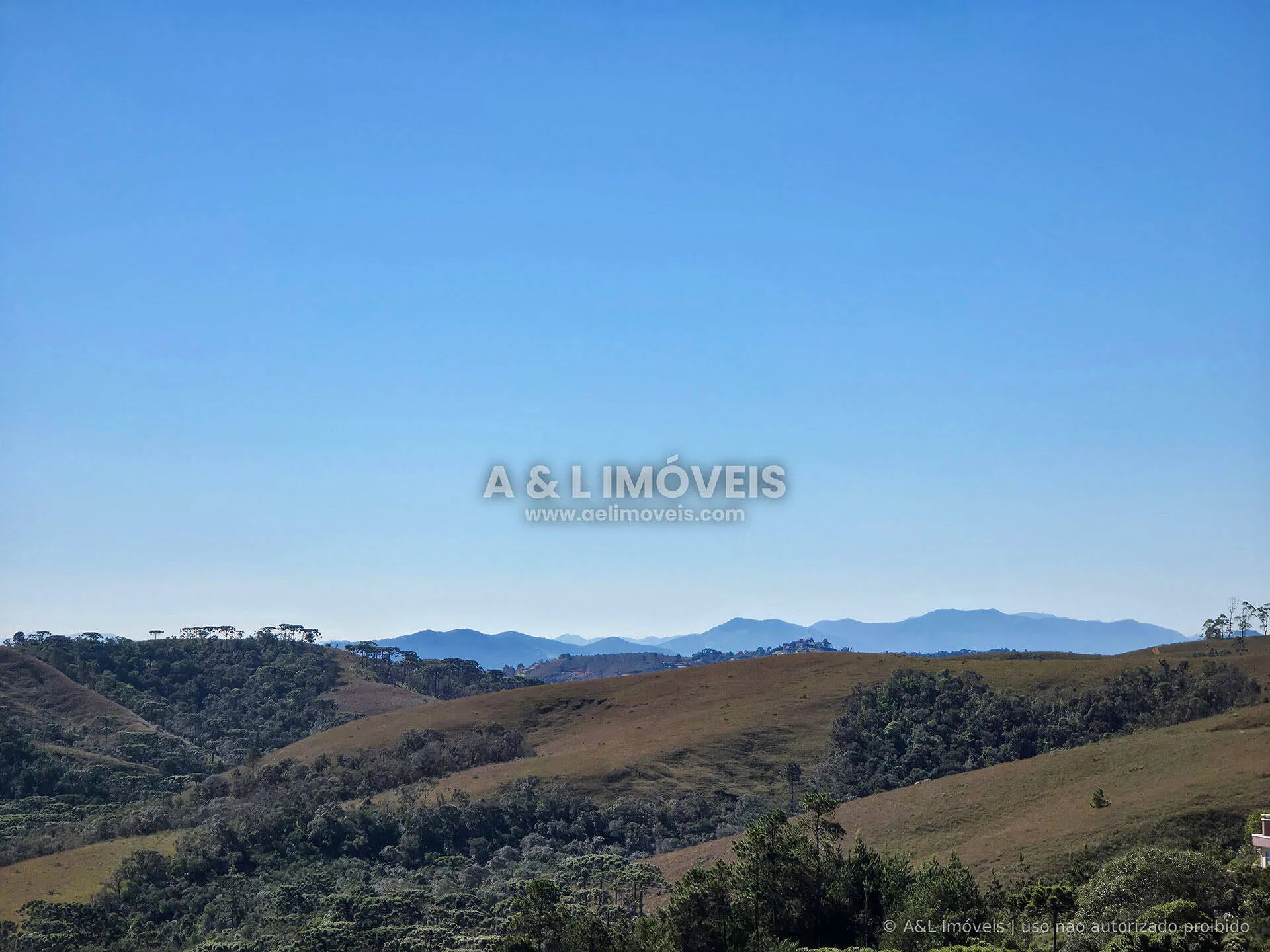 Imagem Terreno no Condomínio Ecológico II com 1.004,01 m², aclive e vista