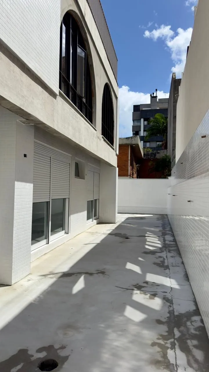 Imagem ️ AUTORAL - EMPREENDIMENTO ÚNICO NOS ALTOS DA KOSERITZ