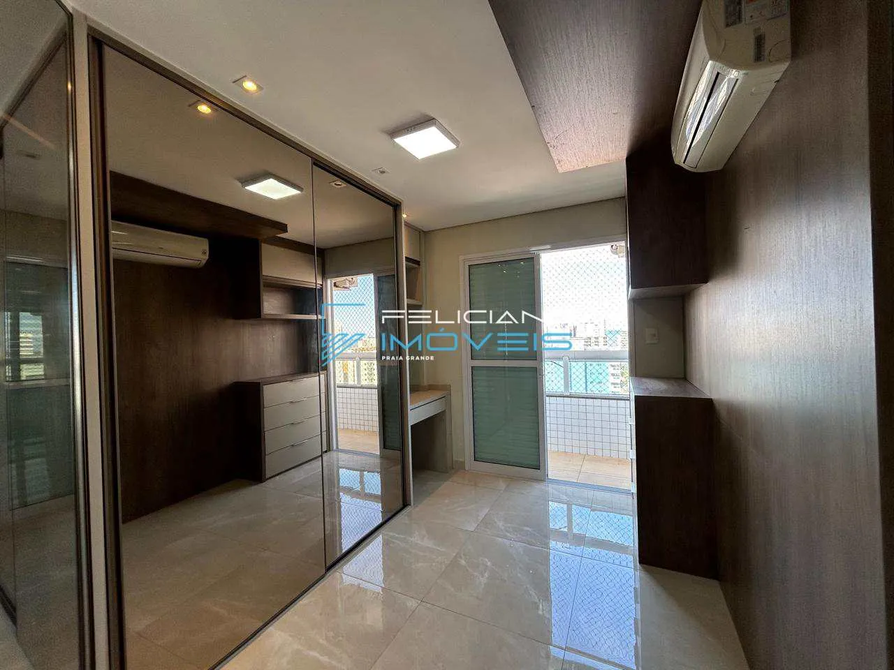 Imagem Apartamento com 3 quartos, Canto do Forte, Praia Grande - R$ 1.2 mi, Cod: 4336