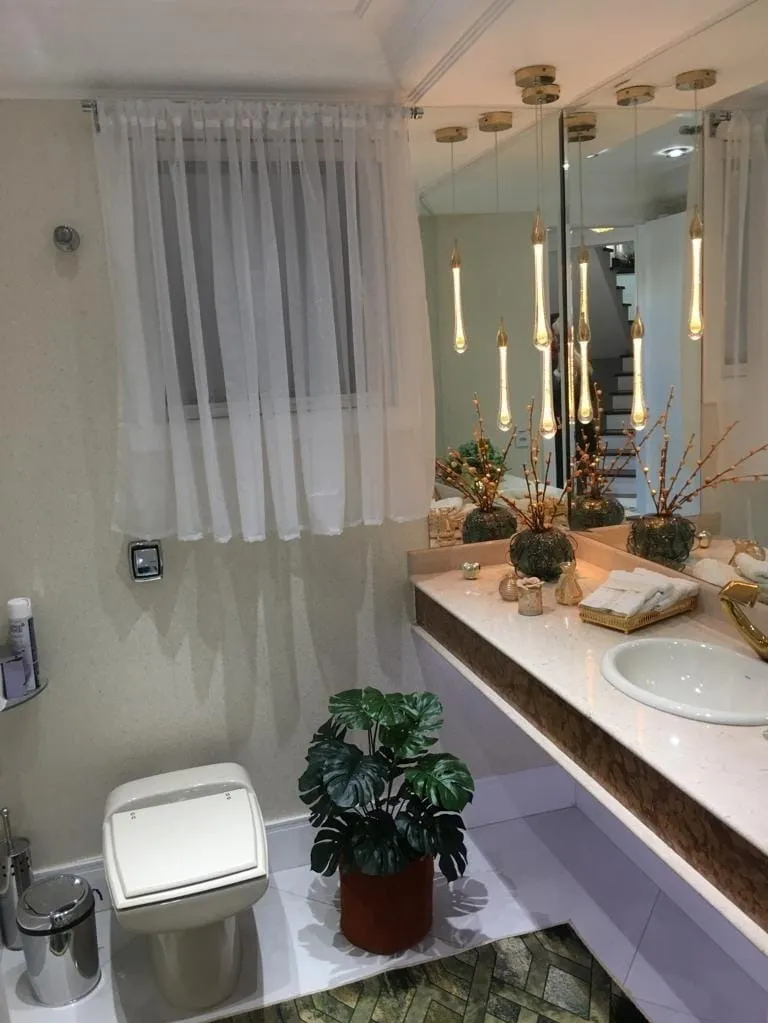 Imagem Sobrado Mobiliado de 500m² Localizado no Alphaville Residencial 11 - Santana de Parnaíba - SP!
