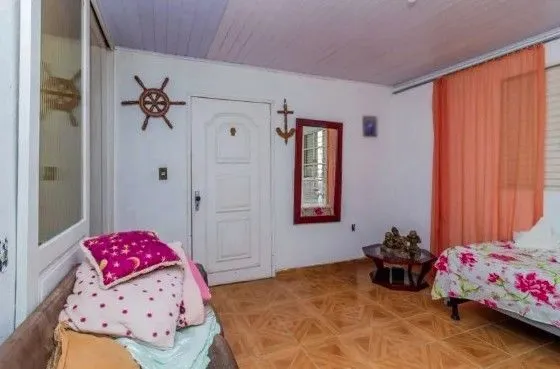 Imagem Casa para Venda - 308m², 3 dormitórios, sendo 1 suites, 2 vagas - Coronel Aparício Borges