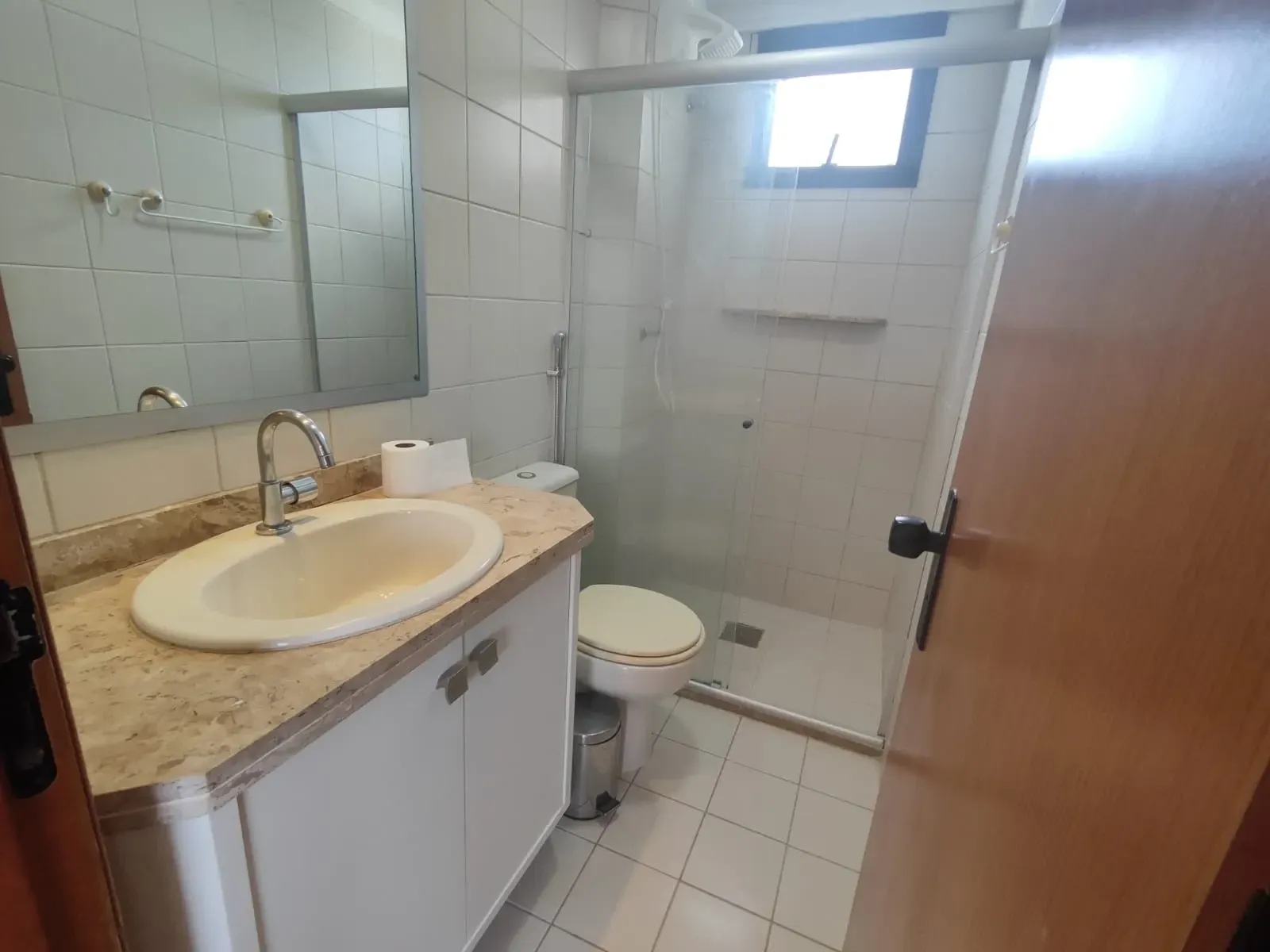 Foto do imóvel: Apartamento com 3 Quartos para Alugar, 84 m² em Avenida Professor Manoel Ribeiro, nº 1361. Stiep, Salvador - BA