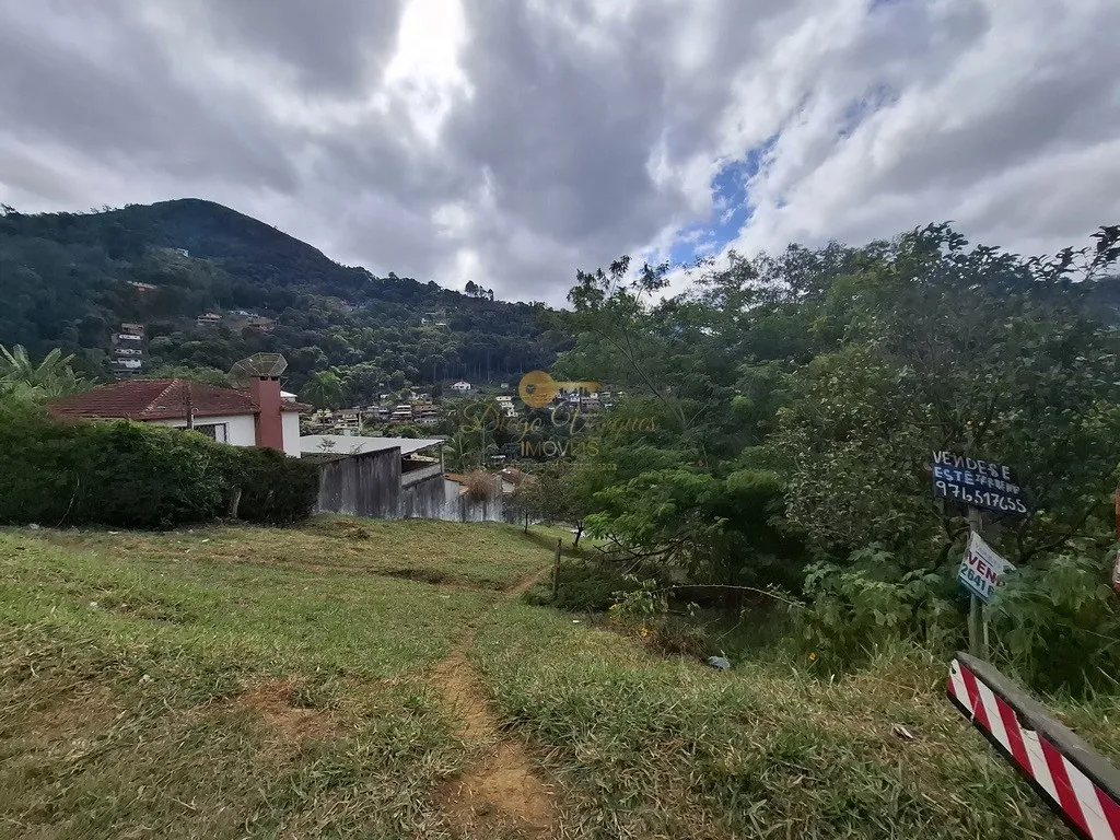 Imagem Terreno para Venda em Teresópolis / RJ no bairro Granja Florestal