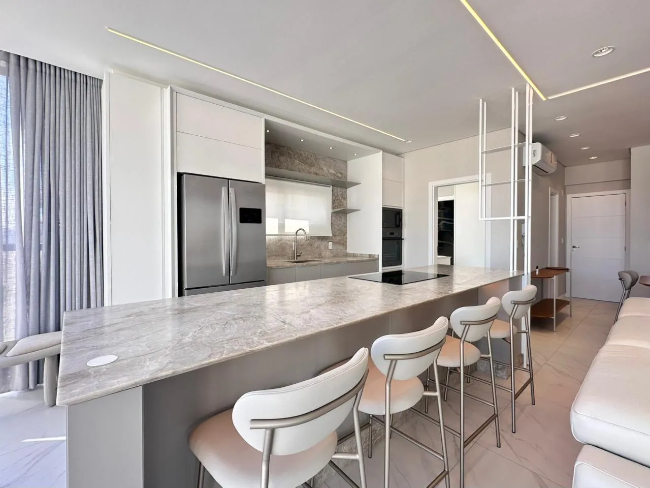 Imagem Apartamento com vista para o mar à venda com 1382m2 por R$ 2.870.000,00