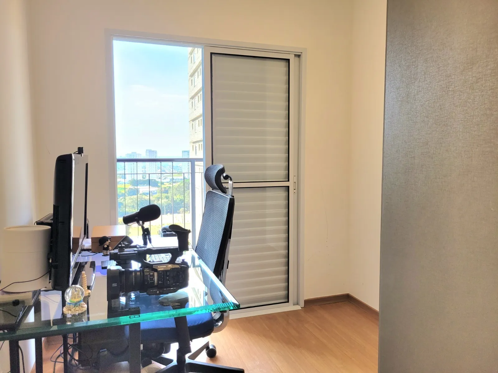 Imagem Apartamento de 85m² Localizado no Ed. Villa Lobos Campolim!
