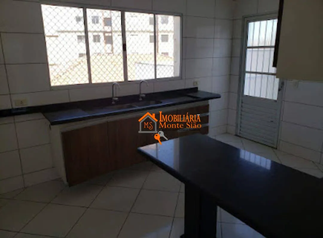 Imagem Sobrado com 3 dormitórios à venda, 180 m² por R$ 1.300.000,00 - Jardim Luciara - Guarulhos/SP