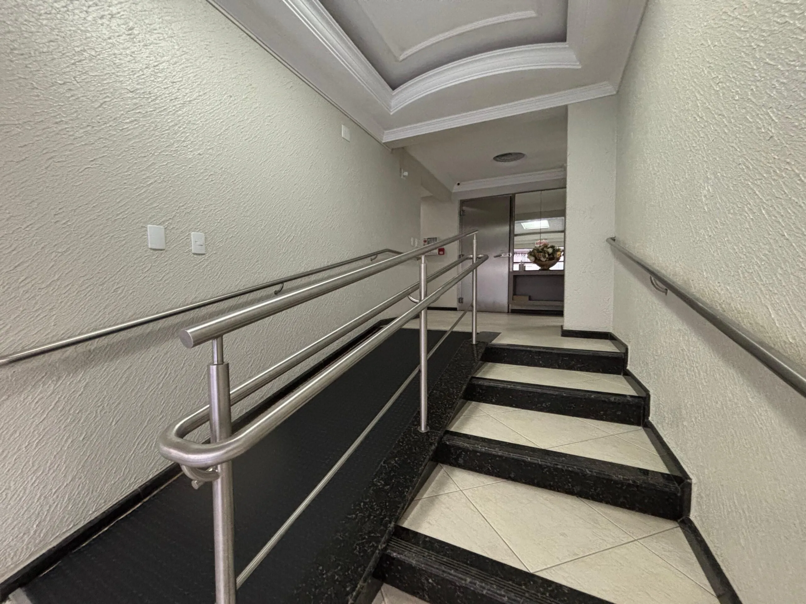 Imagem Apartamento à venda com 147m2 por R$ 1.650.000,00