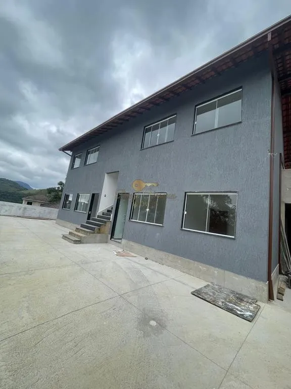 Foto do imóvel Apartamento para Venda em Teresópolis / RJ em Estrada José Gomes da Costa Júnior