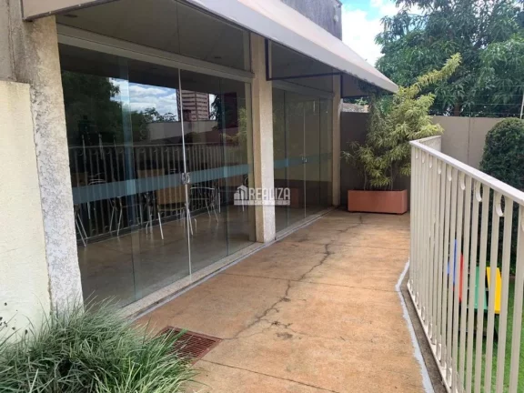 Imagem Apartamento de 2 dormitórios com móveis planejados para alugar no Condomínio Portal Park Residence, em Uberaba