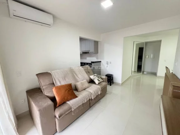 Imagem Lindo Apartamento 3 dormitórios próximo a praia de Bombas