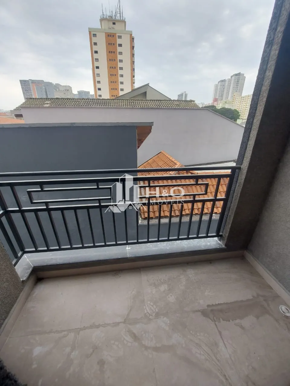 Imagem Apartamento à Venda no Tatuapé - 2 Dormitórios, Varanda e Salão de Festas