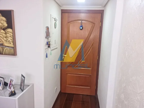 Imagem Apartamento Espaçoso à Venda no Edifício Ana Carolina - Santo André