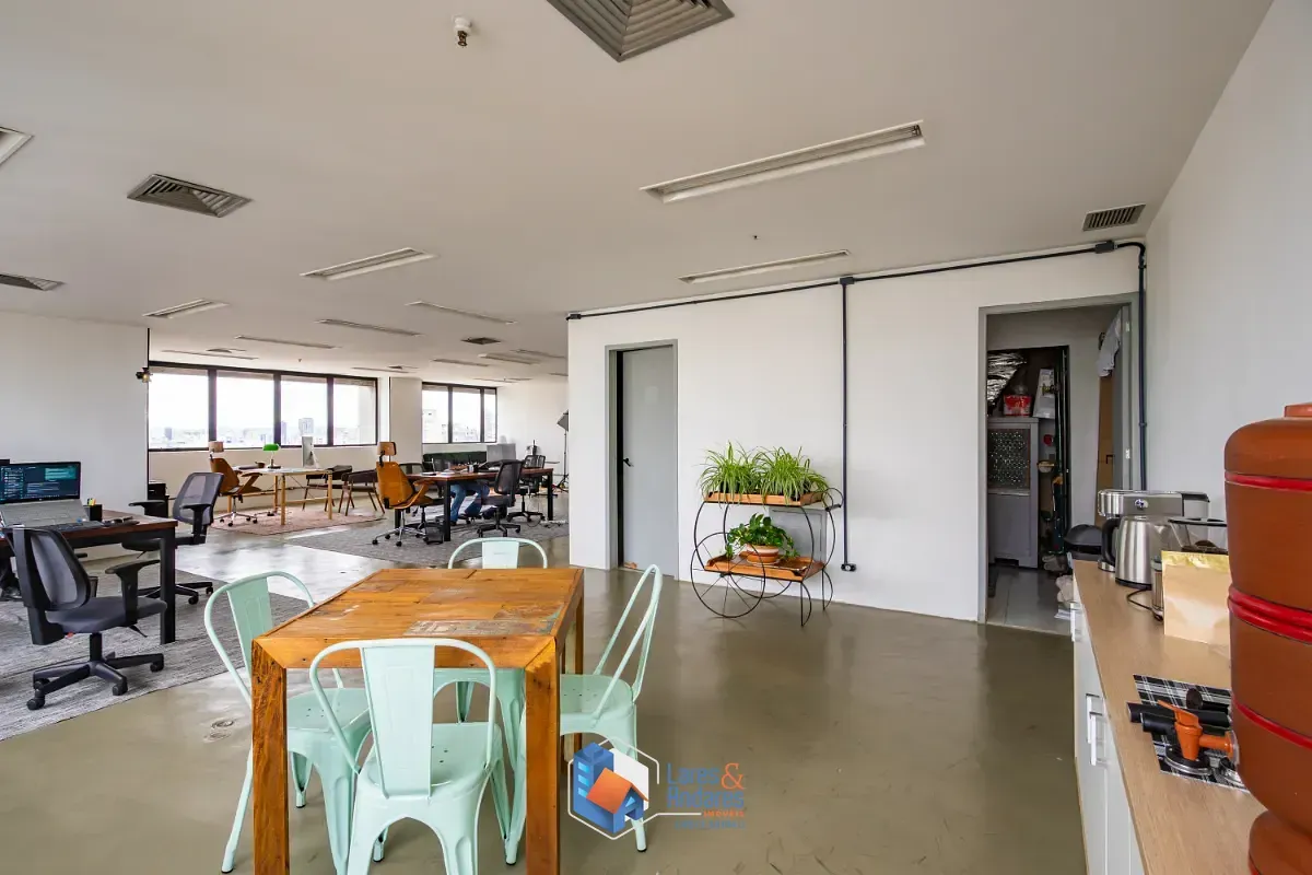 Imagem Conjunto comercial para venda em Santo Amaro, 122m²