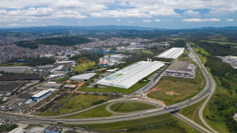 Foto do imóvel Galpão com 4.100m² de armazenamento em Mauá